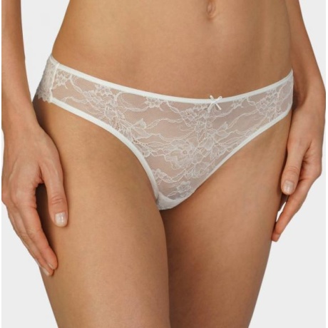 Fabulous lace string brief white