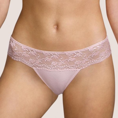 Raven brief rose