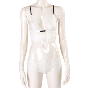 Antique Allure lace gift set white