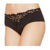 7014-7014_5c6c16f842ca32.10226013_petit-macrame-shorts-dark-black-model_large.jpg